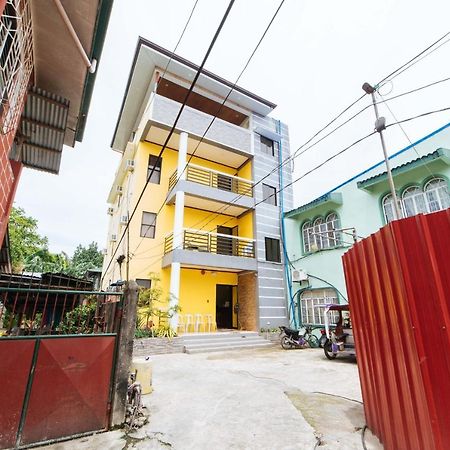 Reddoorz @ D Maagma Street Hotel Kalibo Exterior photo