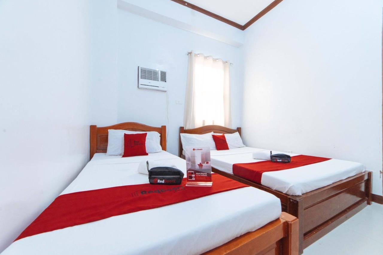 Reddoorz @ D Maagma Street Hotel Kalibo Exterior photo